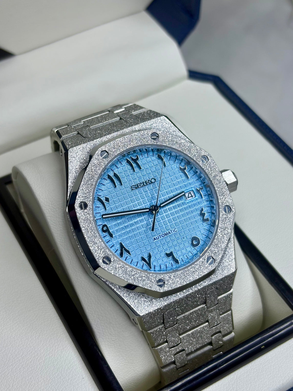 Royal Oak Frosted Arabic