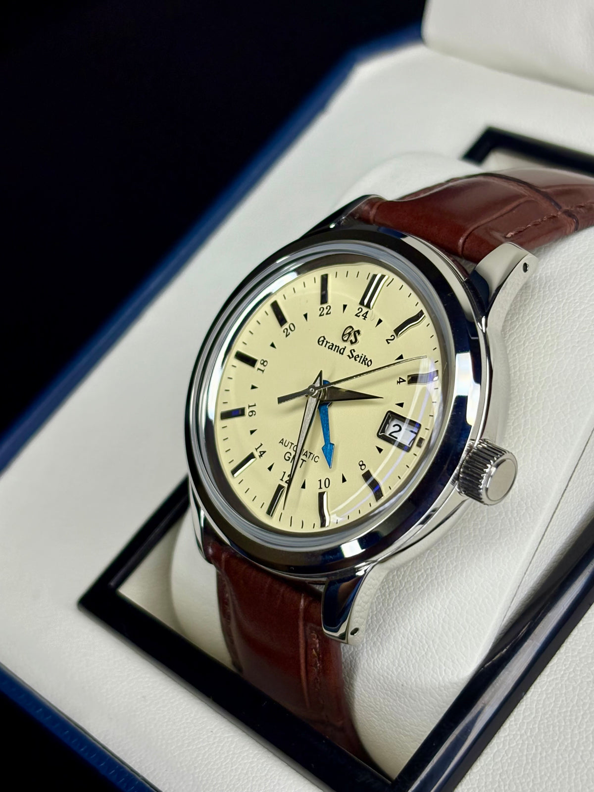 Gs Mod GMT - Latte dial
