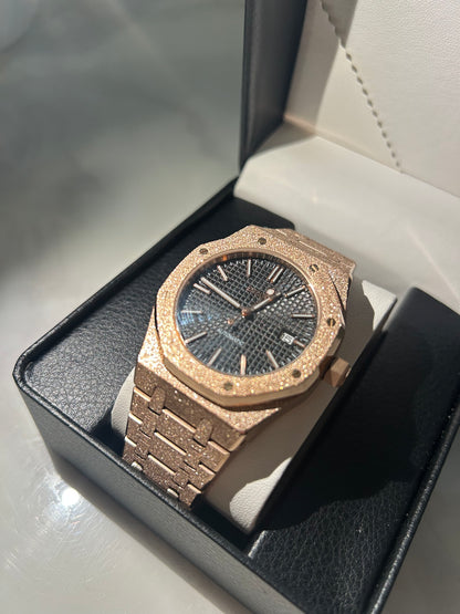 Royal Oak Rose and Black Frosted